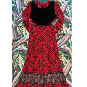 VINTAGE 80s 'Karin Stevens' tartan plaid, pleated, maxi dress w/ velvet bodice!